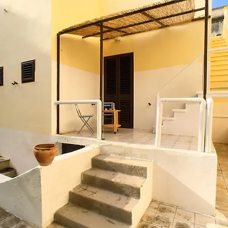 Lungomare Villa
